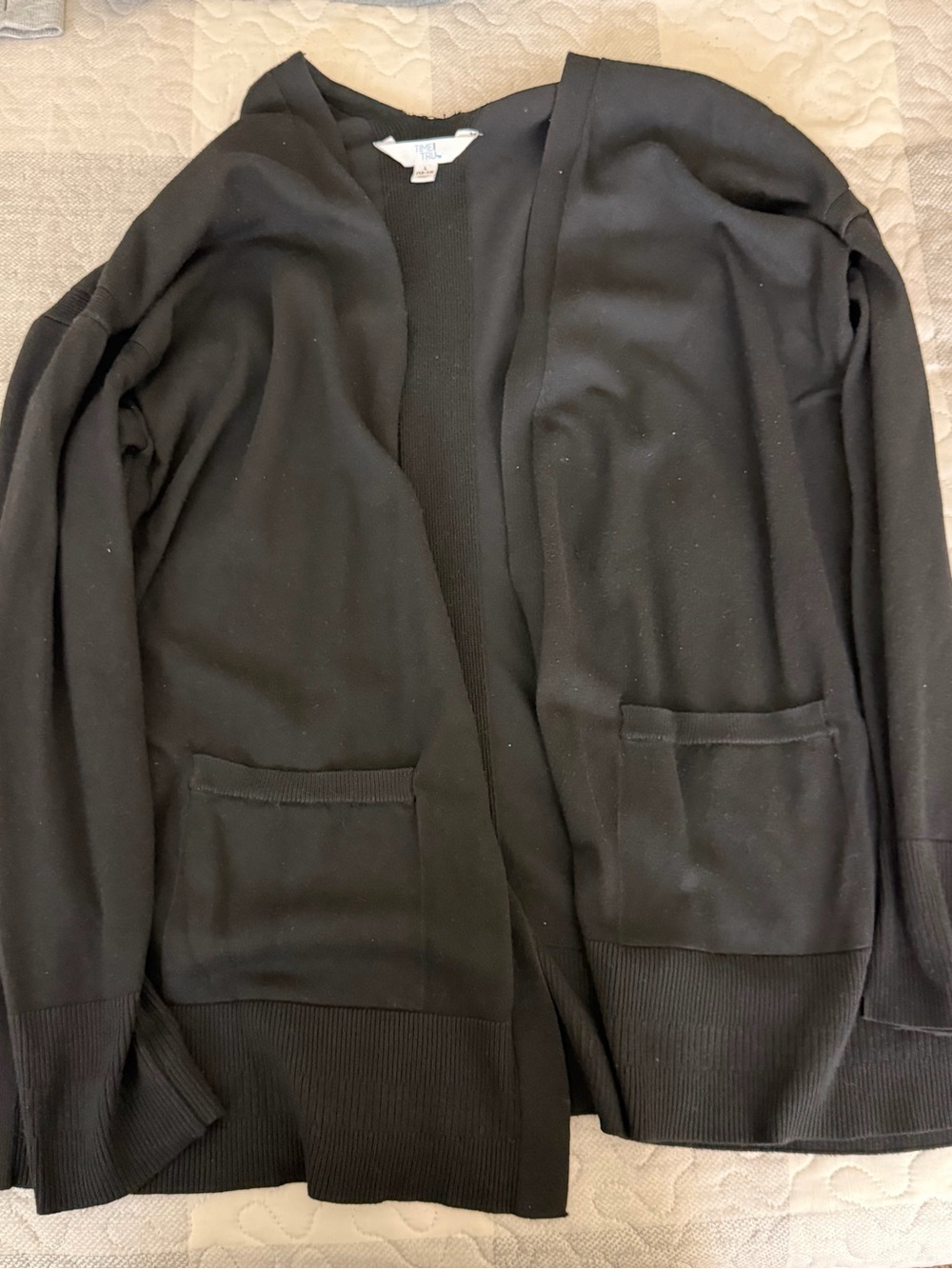 Time and Tru Black Open-Front Cardigan with Pockets